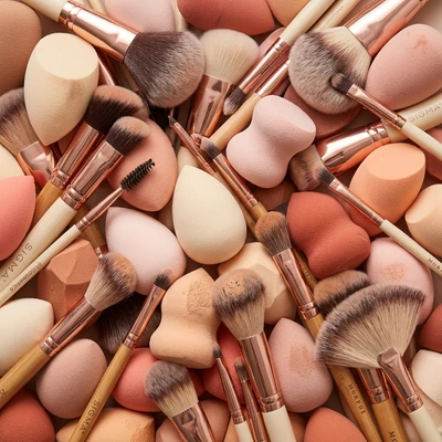 Brushes & Sponges